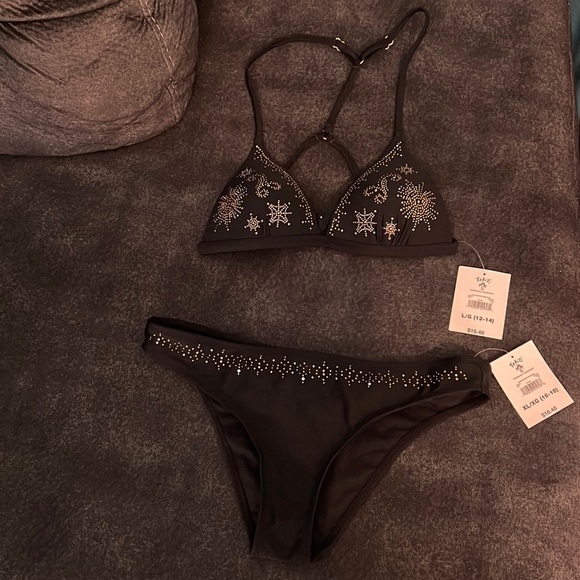 Tahiti Other - NWT: Black, Gold and Silver Two piece Tahiti Swim suit👙🖤